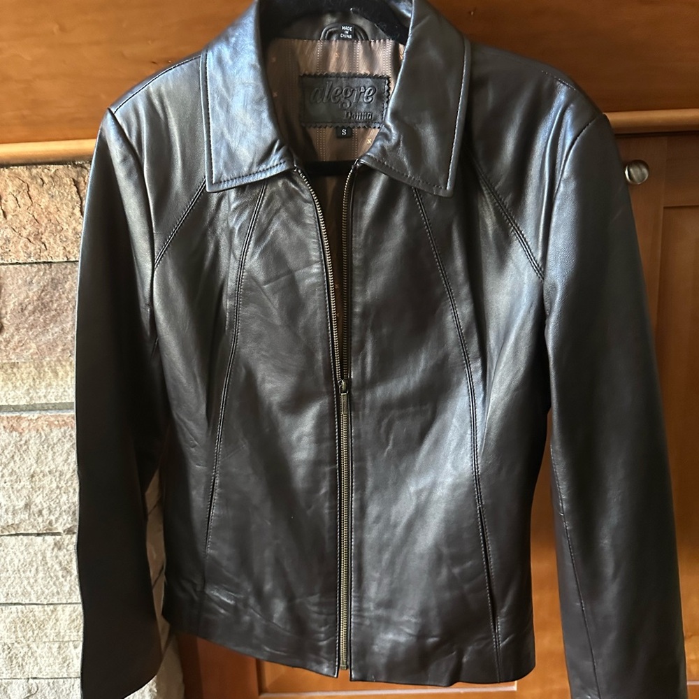Sleek Dark Brown Leather Jacket